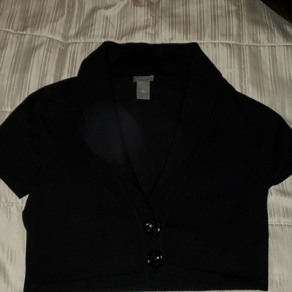 Sweater - Picture 2 of 3